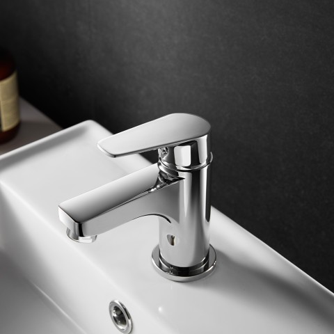 Grifo de lavabo de baño de cocina de diseño moderno Eureka
