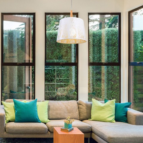 Lámpara colgante de cocina con pantalla de madera decorativa Lantern Maytoni Promoción
