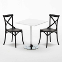 Mesa Cuadrada Blanca Con 2 Sillas De Colores Interior Bar Vintage Cocktail Stock