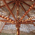 Sombrilla de jardín con barra central 3 m de madera y tela macramé Tahiti Venta