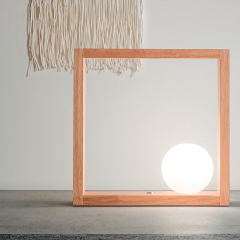 Lámpara LED de mesa diseño en madera con pantalla esférica de vidrio Kark Promoción