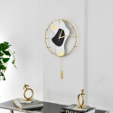 Reloj de pared moderno 42x67cm en metal dorado con péndulo Bynok Venta