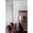 Papel pintado damasco blanco y azul para salón dormitorio Chic Descueto