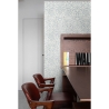 Papel pintado damasco blanco y azul para salón dormitorio Chic Descueto