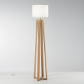 Lámpara de pie de madera natural con pantalla de tela blanca Berry PT Promoción