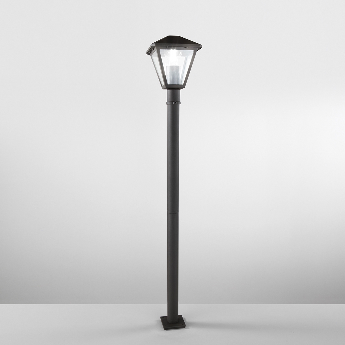 Lámpara de jardín con difusor de vidrio h100cm Prisma Promoción