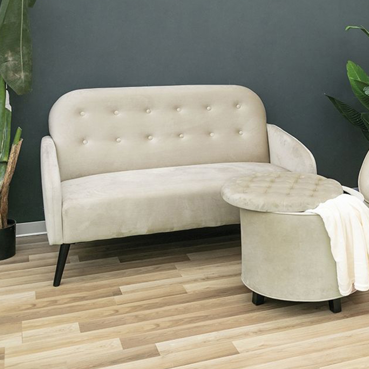 Sofá 2 plazas de tela efecto terciopelo vintage topo Zelto