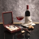 Caja de madera con set de 5 accesorios para vino Cesta Venta