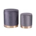 Set de 2 poufs reposapiés en tela efecto terciopelo con base dorada Ilduma 