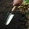 Transplantador de jardinería de acero inoxidable con mango de madera Descueto