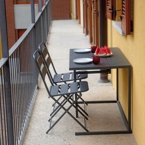 Set mesa 50x100 cm y 2 sillas plegables de hierro Balcony Promoción