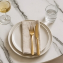 Mesa de comedor redonda estilo Goblet 120 cm efecto mármol dorado Monika+ Características