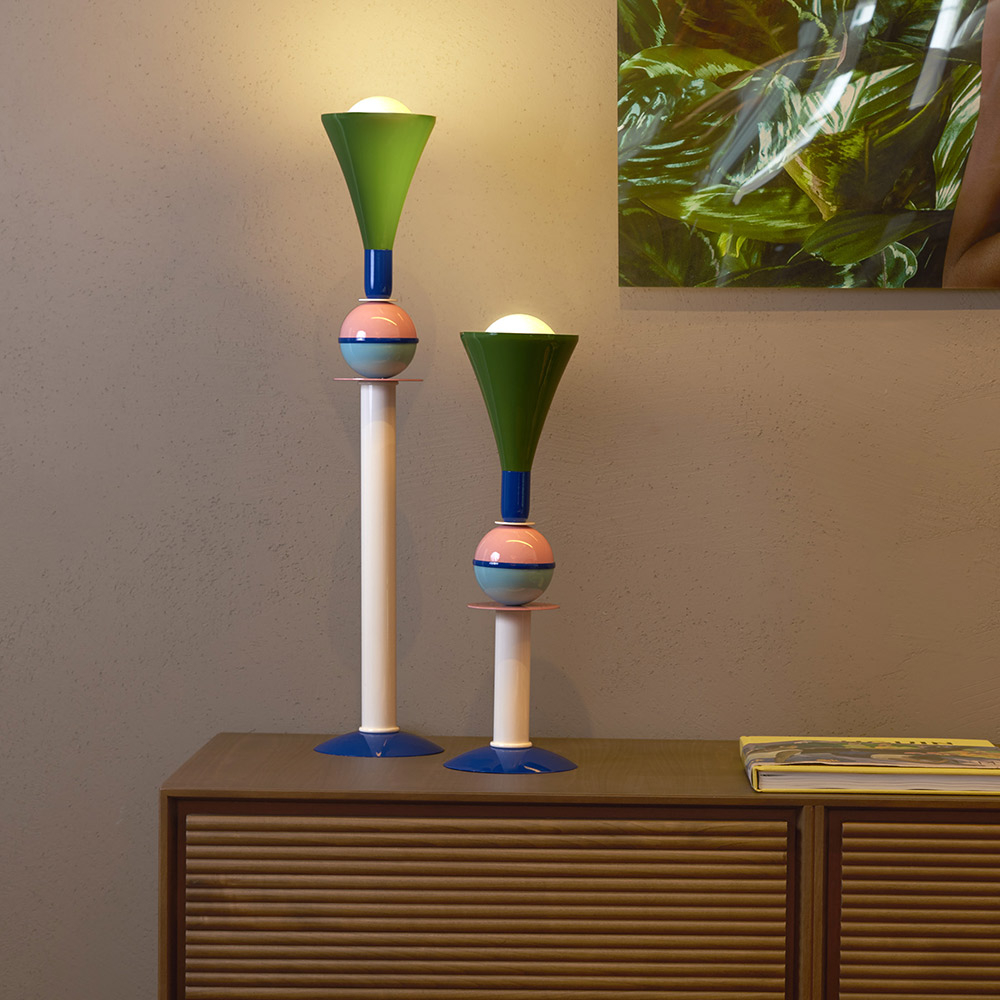 Lámpara de pie para salón de diseño moderno multicolor Slide Carmen