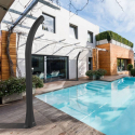 Ducha solar moderna para jardín y piscina con depósito 23 litros Arkema Design Happy H120 