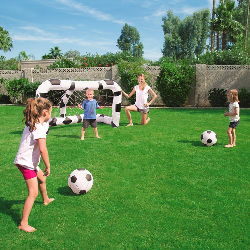Bestway Juego de red de juego inflable de 2 balones de fútbol, ​​jardín,  piscina para niños 52058