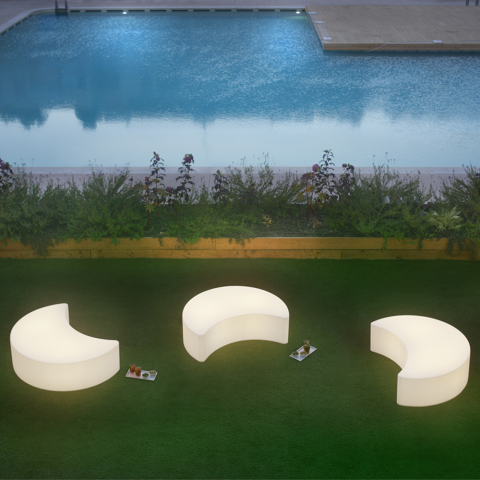 Banco luminoso sofá diseño luna moderno exterior jardín Moon Slide Promoción