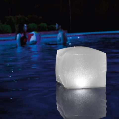 Cubo luminoso flotante luz Led Intex 28694 para jardín y piscina